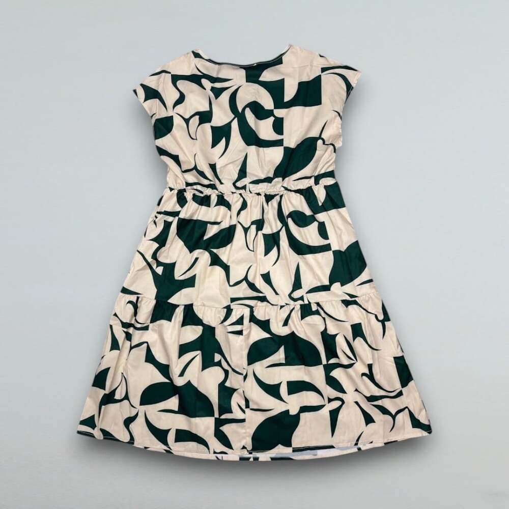 Green Ivory Abstract Tiered Midi Dress Short Sleeve Smocked Waist Size M - Picture 3 of 3
